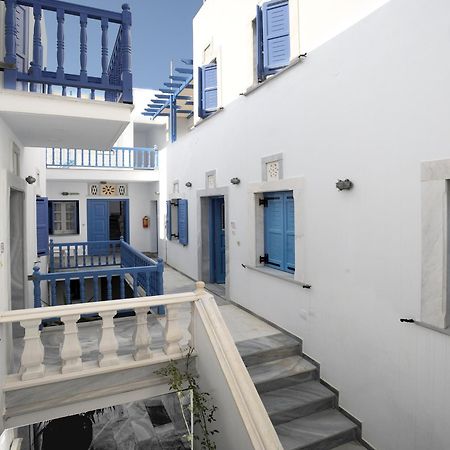 Manto Apartments Tínos Eksteriør bilde