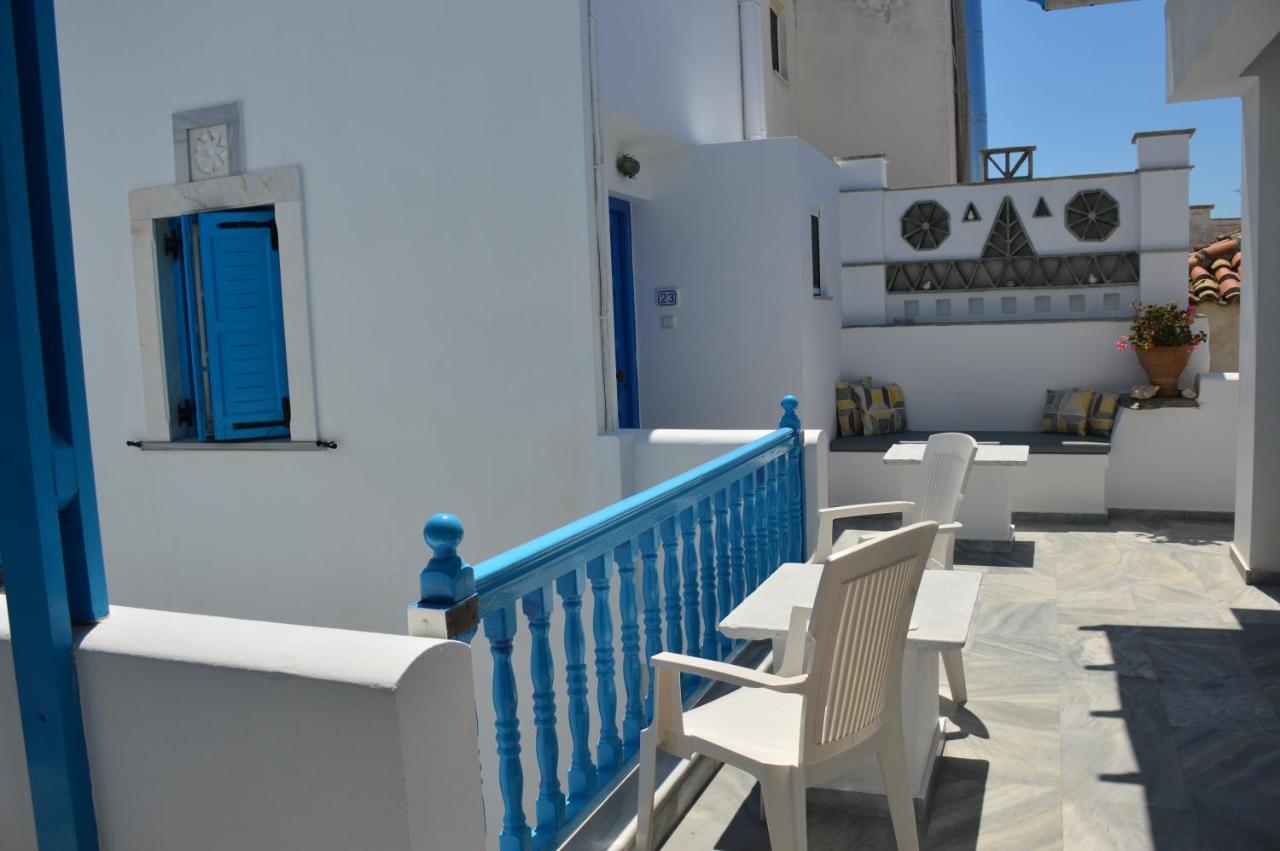Manto Apartments Tínos Eksteriør bilde