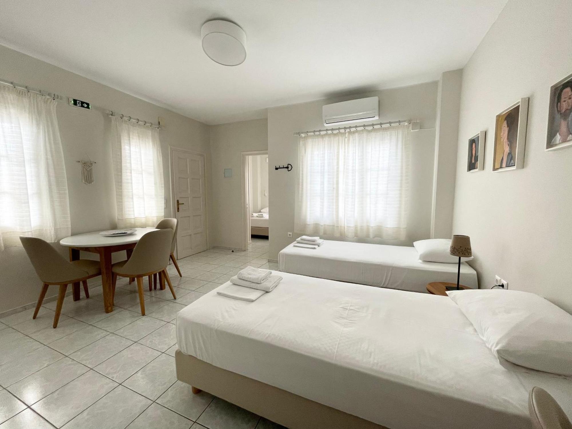 Manto Apartments Tínos Eksteriør bilde